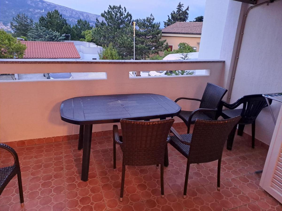 Apartment Zarok 2 Baska  Exterior photo
