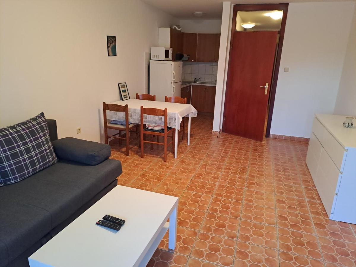 Apartment Zarok 2 Baska  Exterior photo